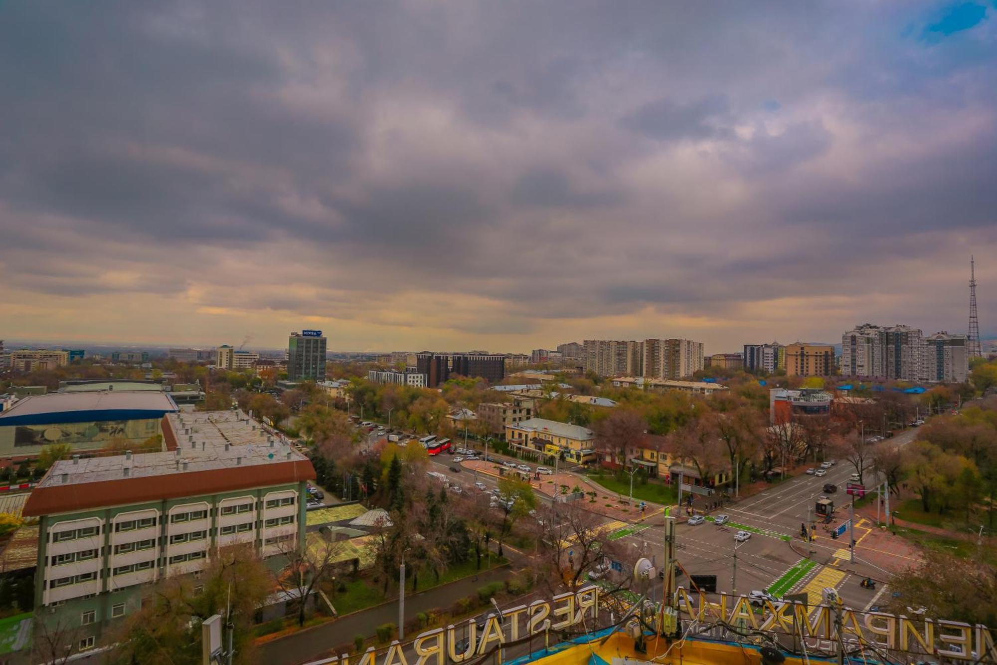 Regardal Hotel Almaty Extérieur photo