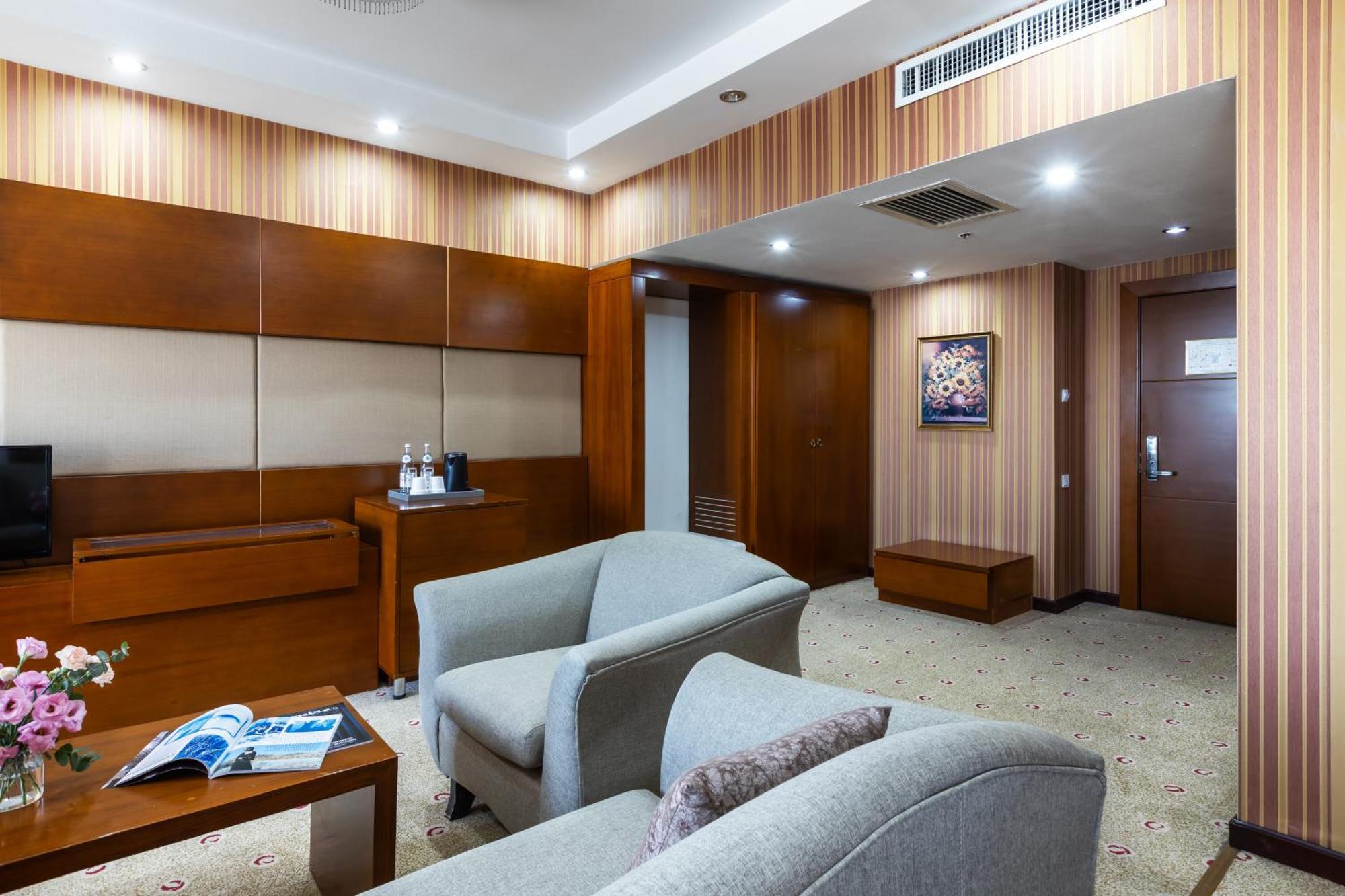Regardal Hotel Almaty Extérieur photo