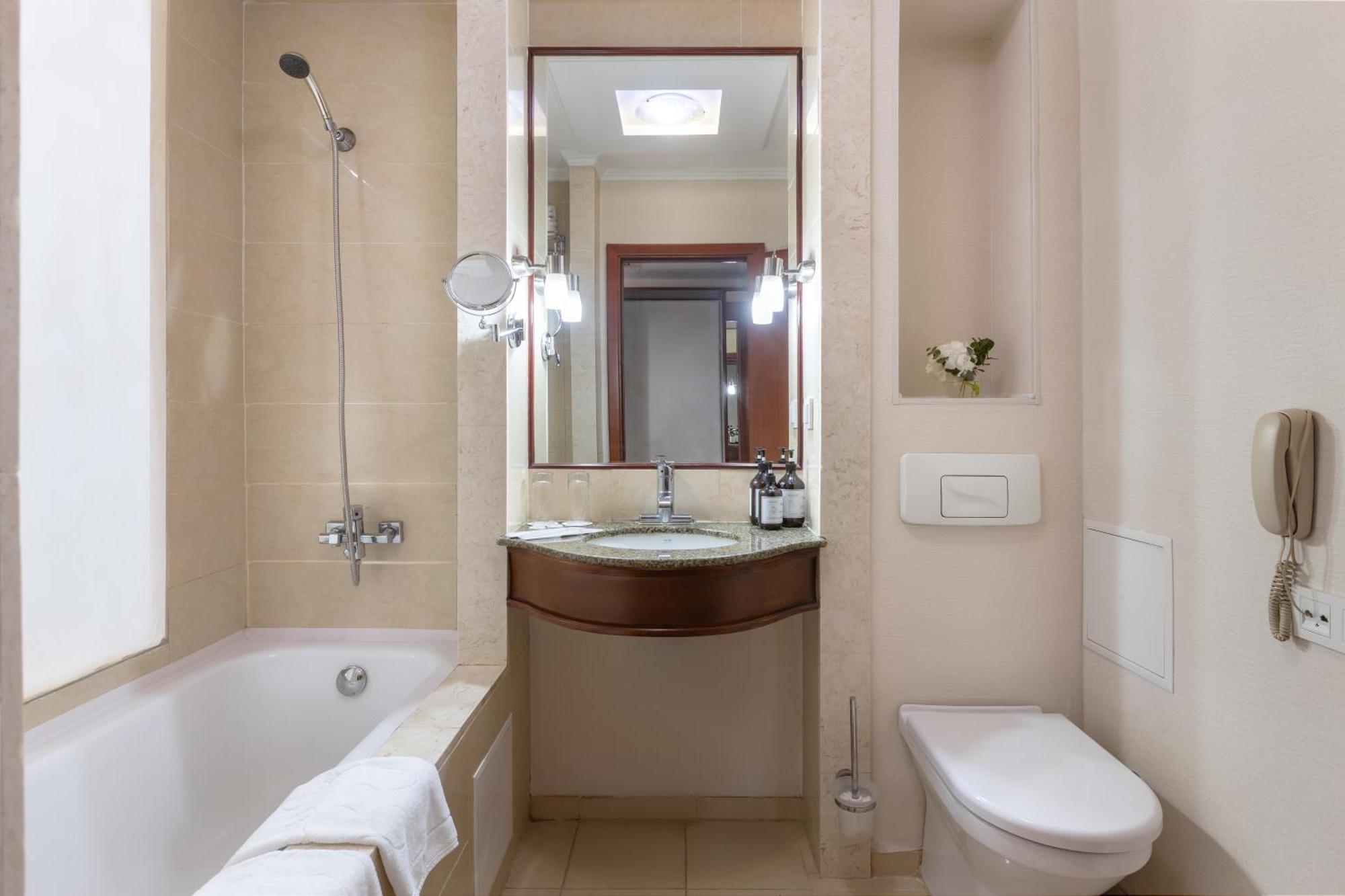 Regardal Hotel Almaty Extérieur photo