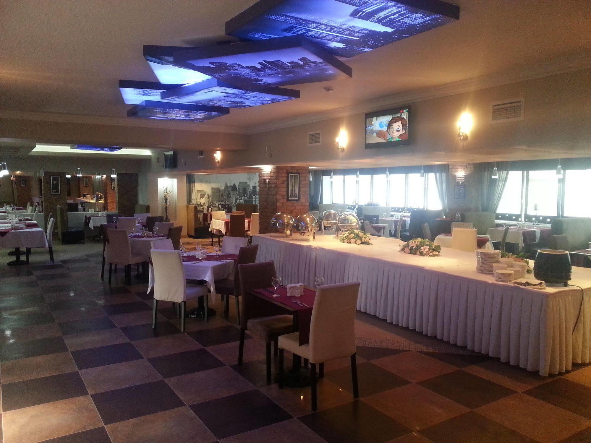 Regardal Hotel Almaty Extérieur photo