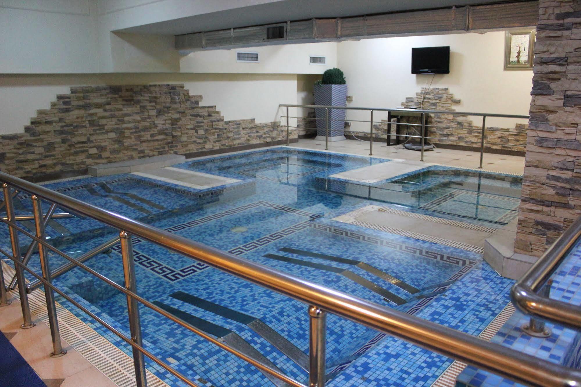 Regardal Hotel Almaty Extérieur photo